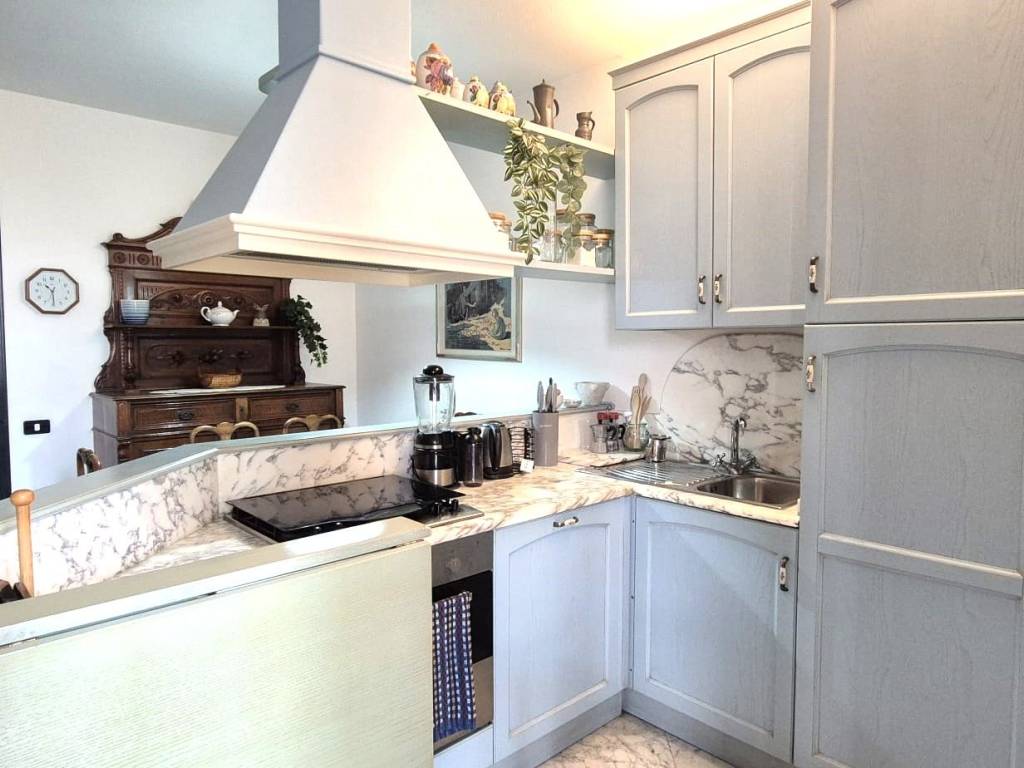 appartamento in vendita a Viareggio in zona Centro Storico