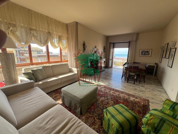 appartamento in vendita a Viareggio
