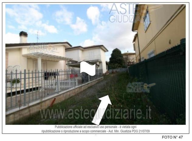 casa indipendente in vendita a Viareggio in zona Torre del Lago