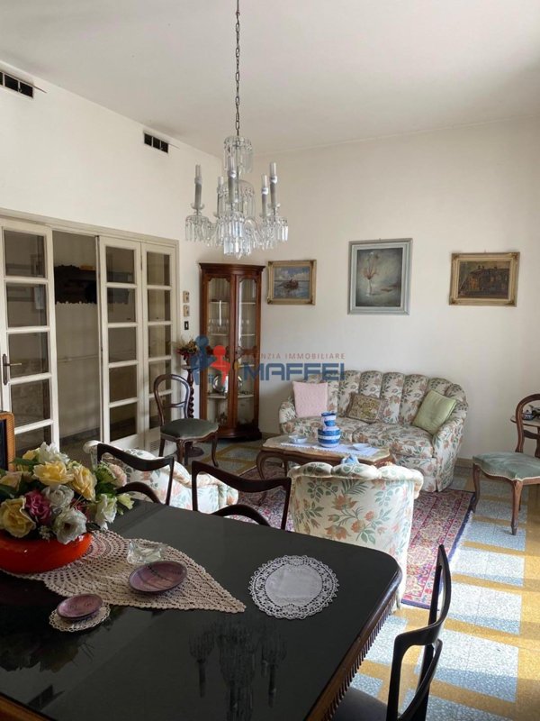 appartamento in vendita a Viareggio in zona Centro Storico
