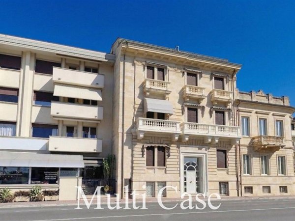 appartamento in vendita a Viareggio