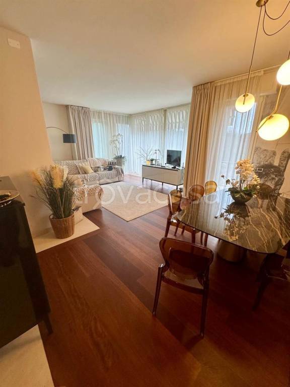 appartamento in vendita a Viareggio