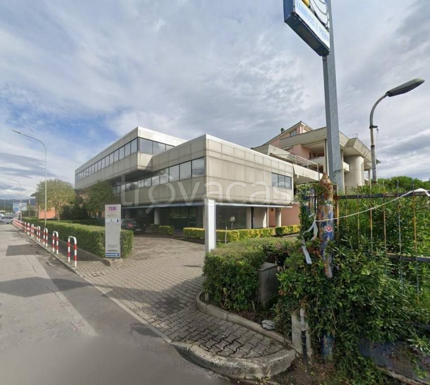 negozio in vendita a Viareggio