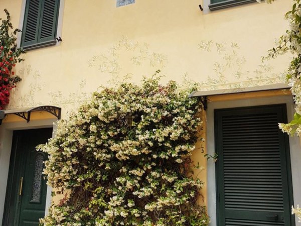 casa indipendente in vendita a Viareggio in zona Centro Storico