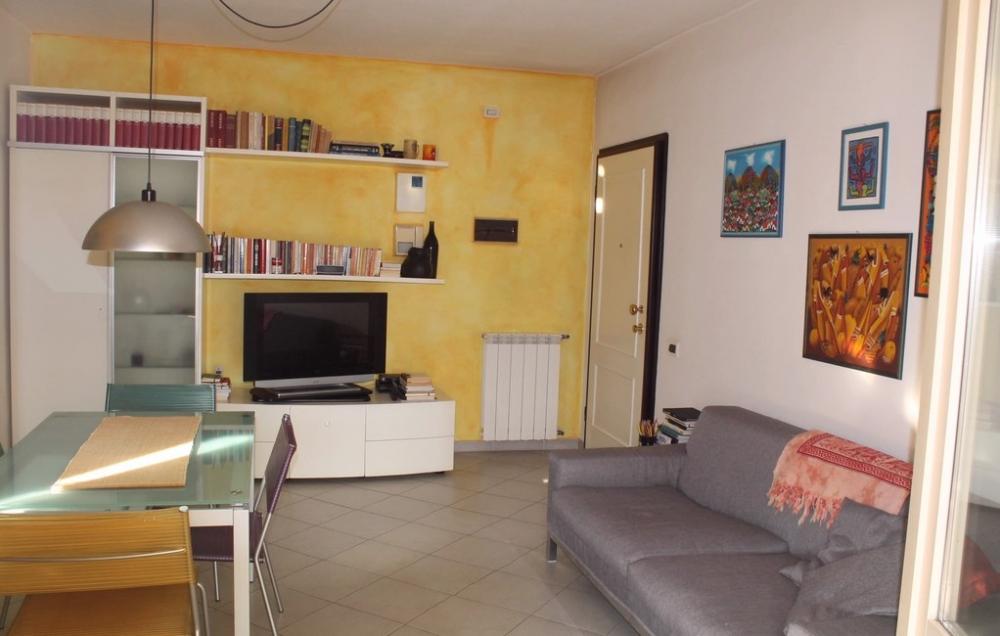 appartamento in vendita a Viareggio in zona Migliarina