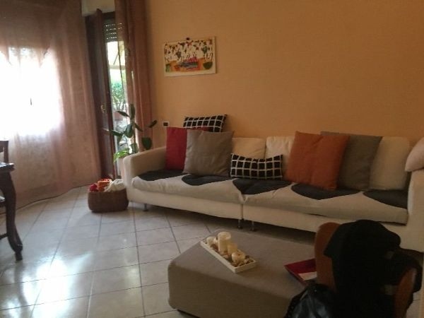 appartamento in vendita a Viareggio in zona Migliarina