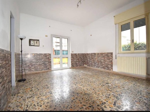 casa indipendente in vendita a Viareggio in zona Centro Storico