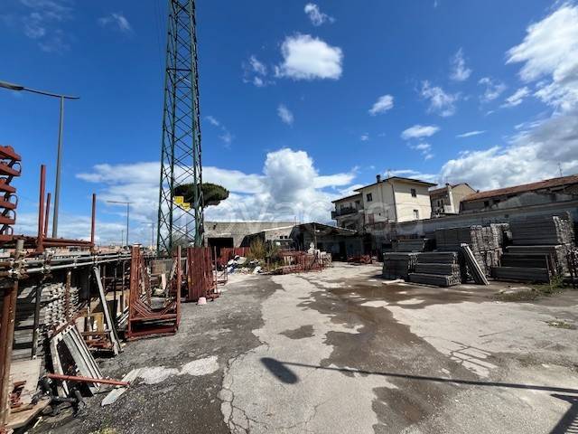 negozio in vendita a Viareggio