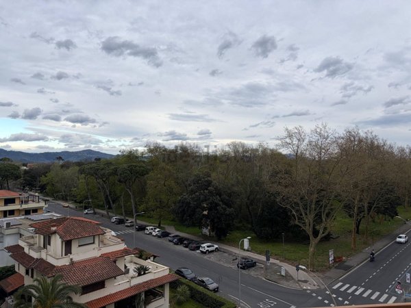 appartamento in vendita a Viareggio