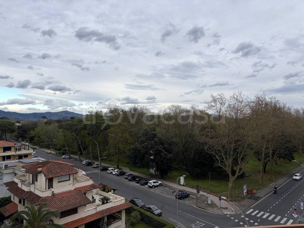 appartamento in vendita a Viareggio