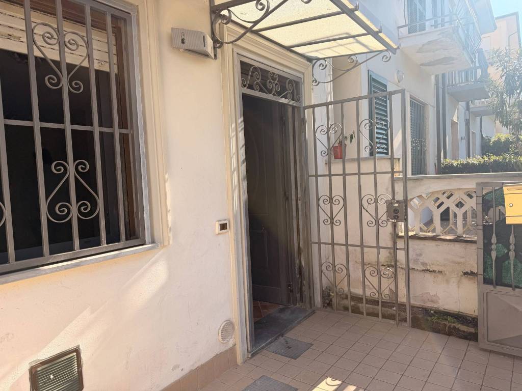 appartamento in vendita a Viareggio in zona Marco Polo