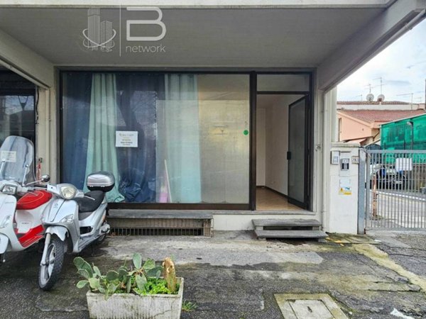 appartamento in vendita a Viareggio in zona Torre del Lago