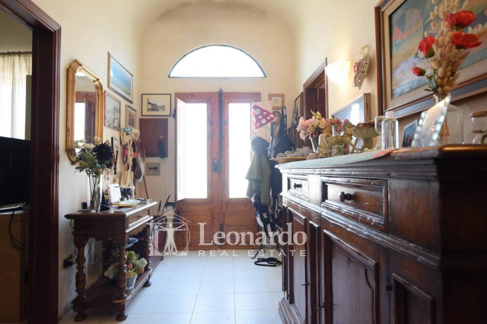casa indipendente in vendita a Viareggio in zona Migliarina