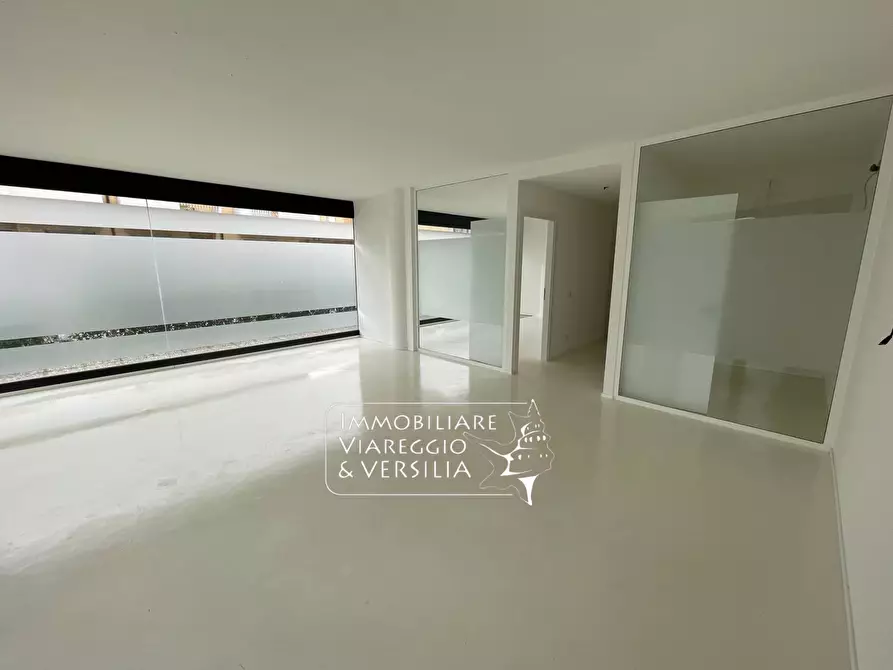 ufficio in vendita a Viareggio