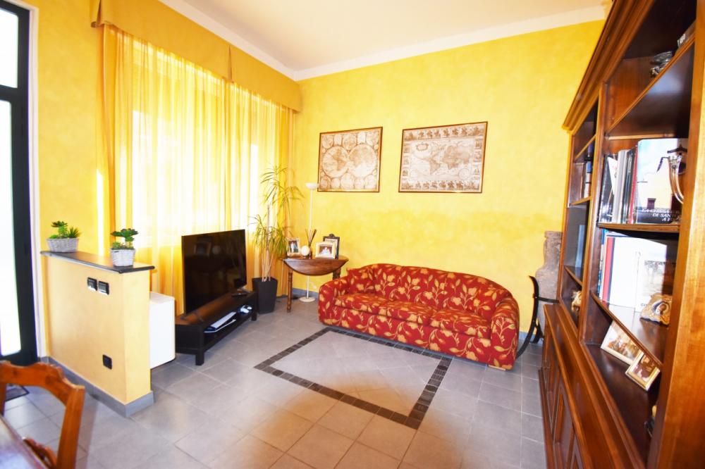 casa indipendente in vendita a Viareggio in zona Don Bosco