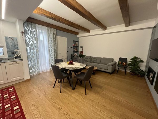 appartamento in vendita a Viareggio in zona Centro Storico