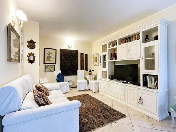 appartamento in vendita a Viareggio in zona Campo d'Aviazione