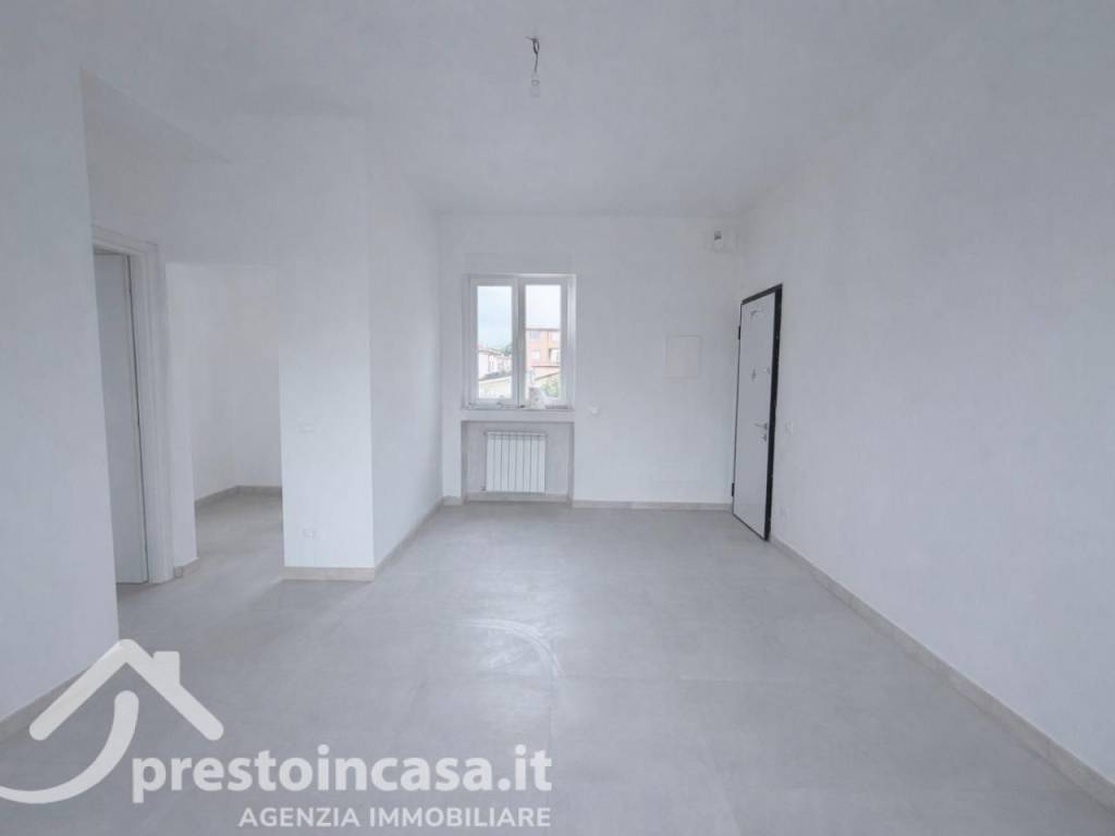 appartamento in vendita a Viareggio in zona Marco Polo