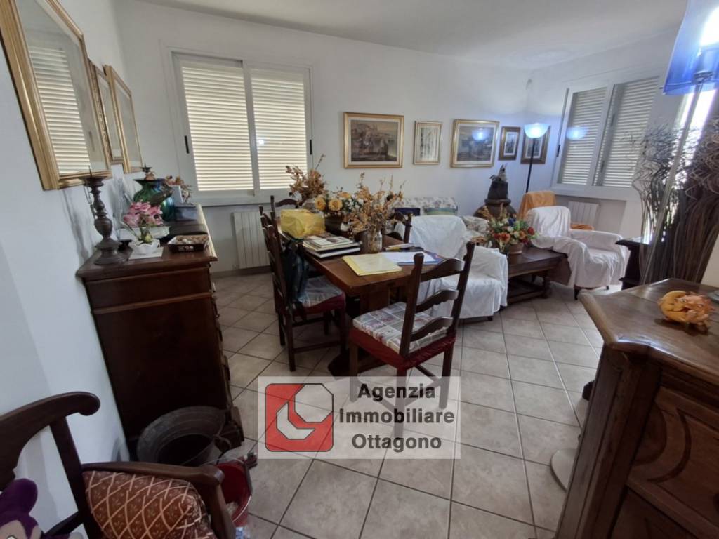 appartamento in vendita a Viareggio in zona Marco Polo