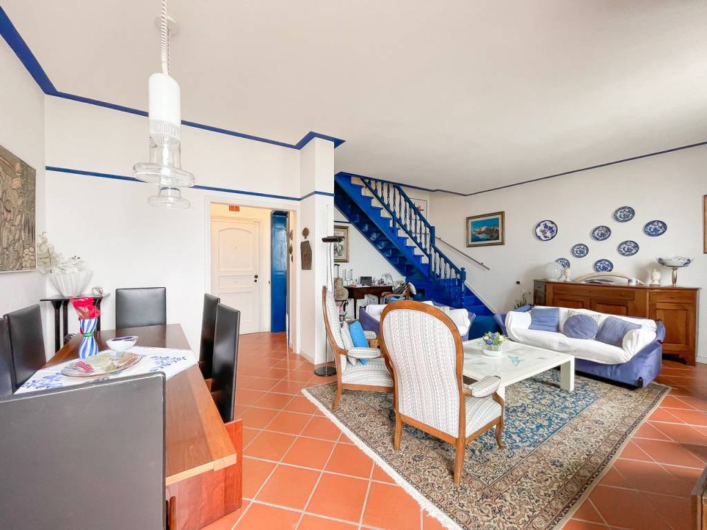 appartamento in vendita a Viareggio