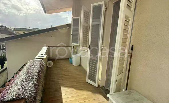 appartamento in vendita a Viareggio in zona Torre del Lago