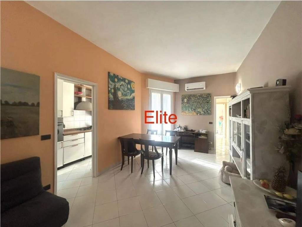 appartamento in vendita a Viareggio in zona Centro Storico