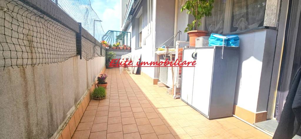 appartamento in vendita a Viareggio in zona Campo d'Aviazione