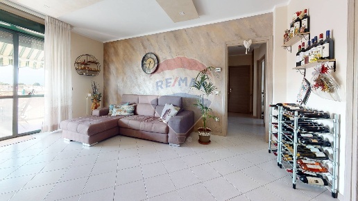 appartamento in vendita a Viareggio in zona Torre del Lago