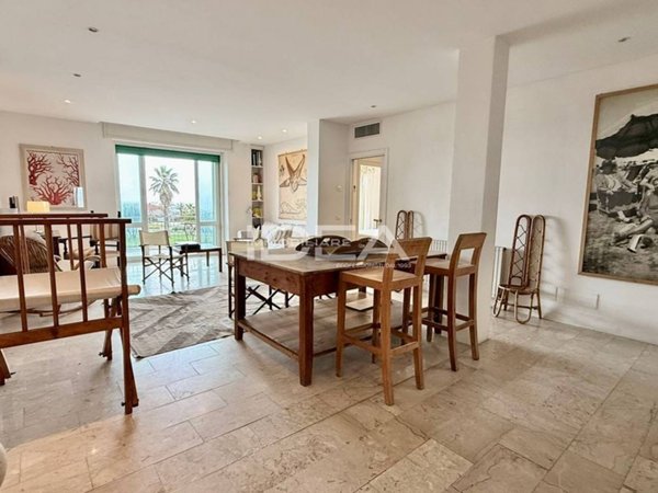 appartamento in vendita a Viareggio