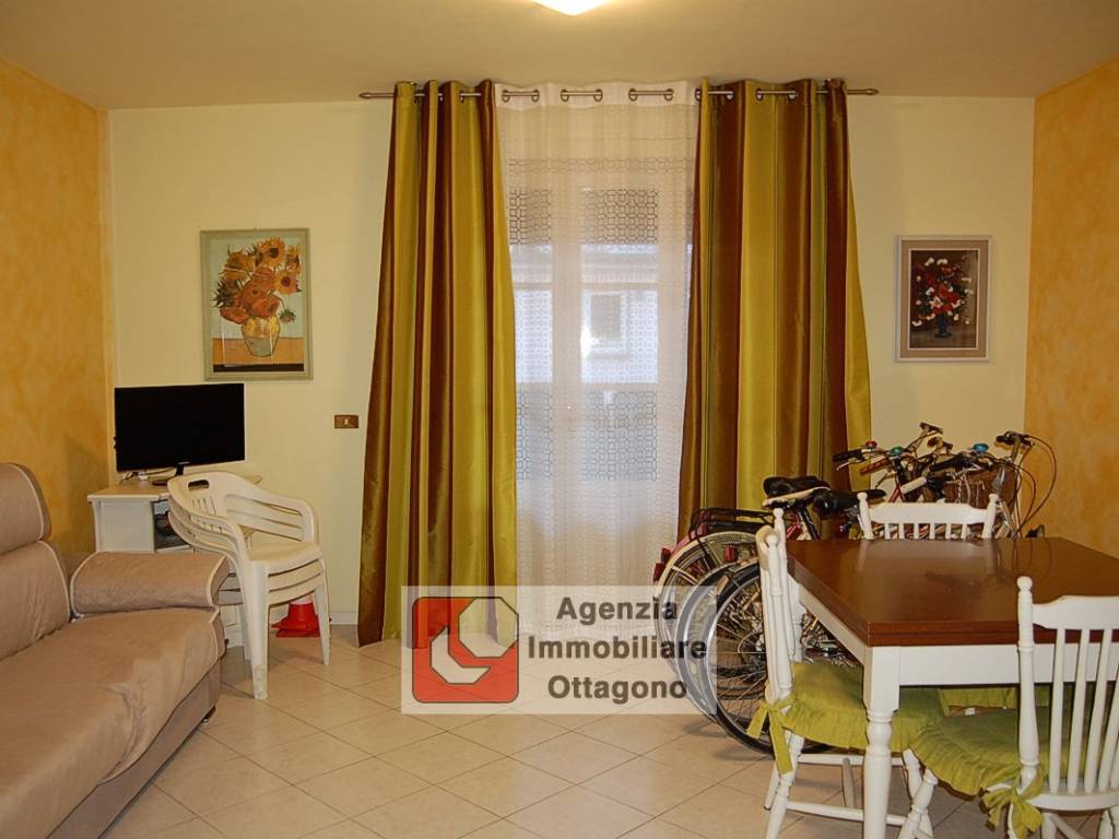 appartamento in vendita a Viareggio in zona Marco Polo