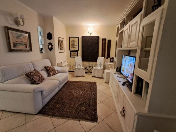 appartamento in vendita a Viareggio