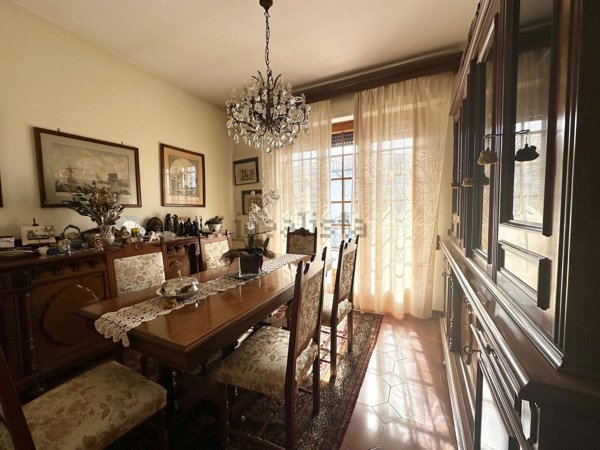 casa indipendente in vendita a Viareggio