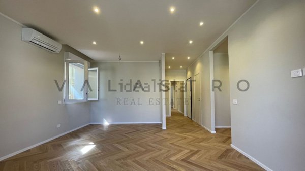 appartamento in vendita a Viareggio