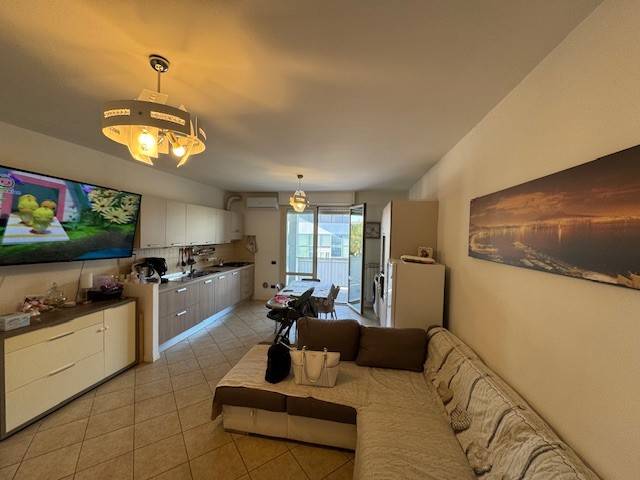 appartamento in vendita a Viareggio