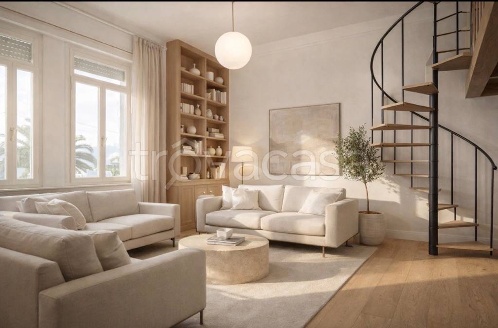 appartamento in vendita a Viareggio in zona Torre del Lago