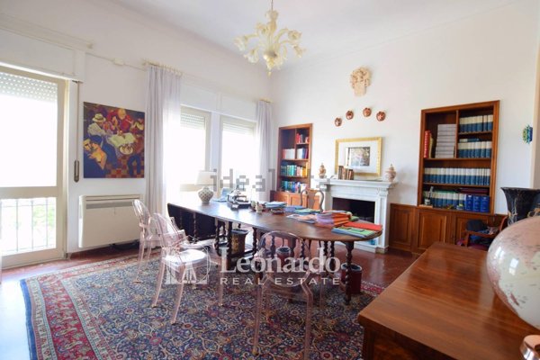 appartamento in vendita a Viareggio