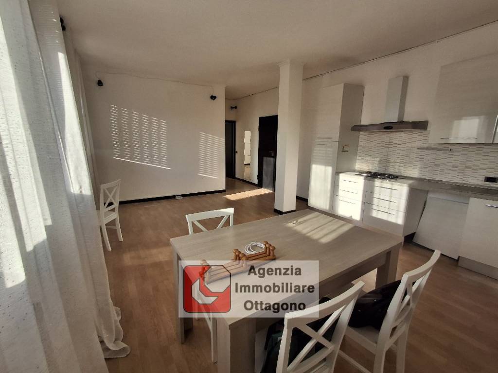 appartamento in vendita a Viareggio in zona Migliarina