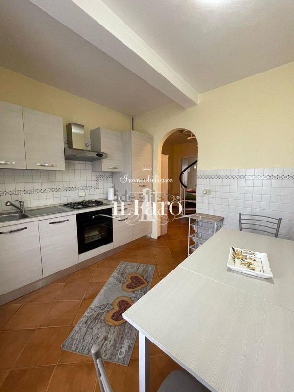 appartamento in vendita a Viareggio in zona Centro Storico