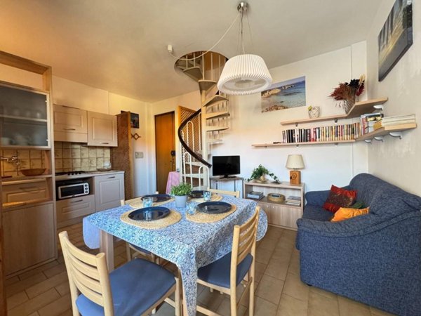 appartamento in vendita a Viareggio in zona Torre del Lago