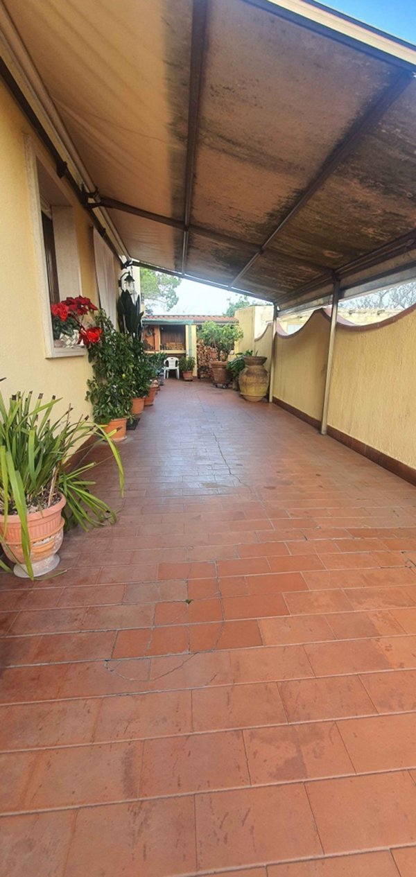 casa indipendente in vendita a Viareggio in zona Migliarina