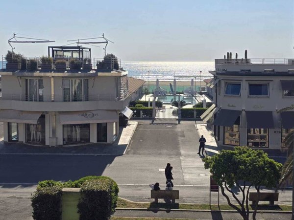 appartamento in vendita a Viareggio