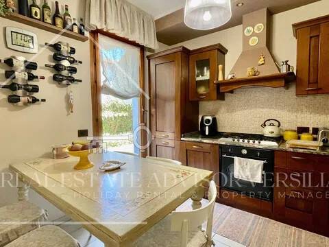 appartamento in vendita a Viareggio