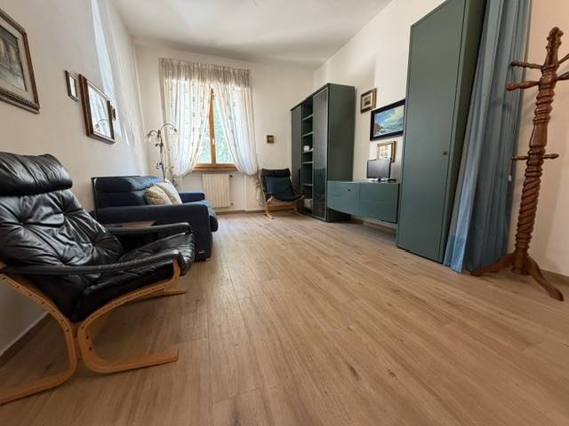 appartamento in vendita a Viareggio in zona Torre del Lago