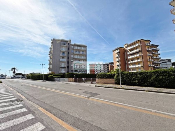 appartamento in vendita a Viareggio