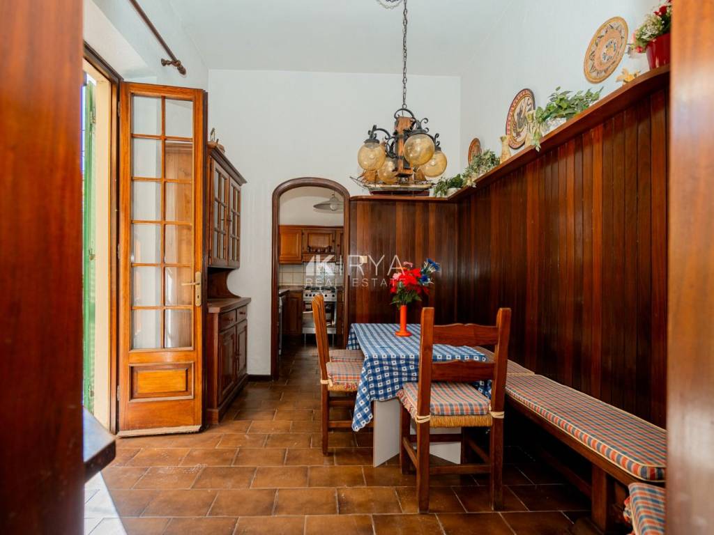 casa indipendente in vendita a Viareggio in zona Centro Storico