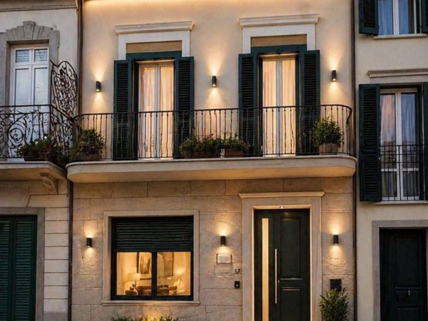 casa indipendente in vendita a Viareggio in zona Centro Storico
