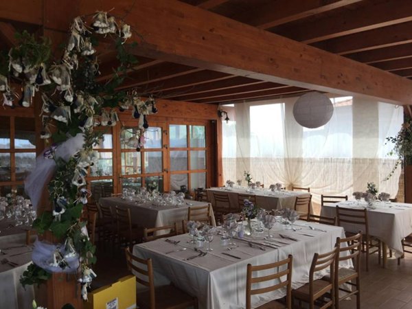 negozio in vendita a Viareggio in zona Torre del Lago