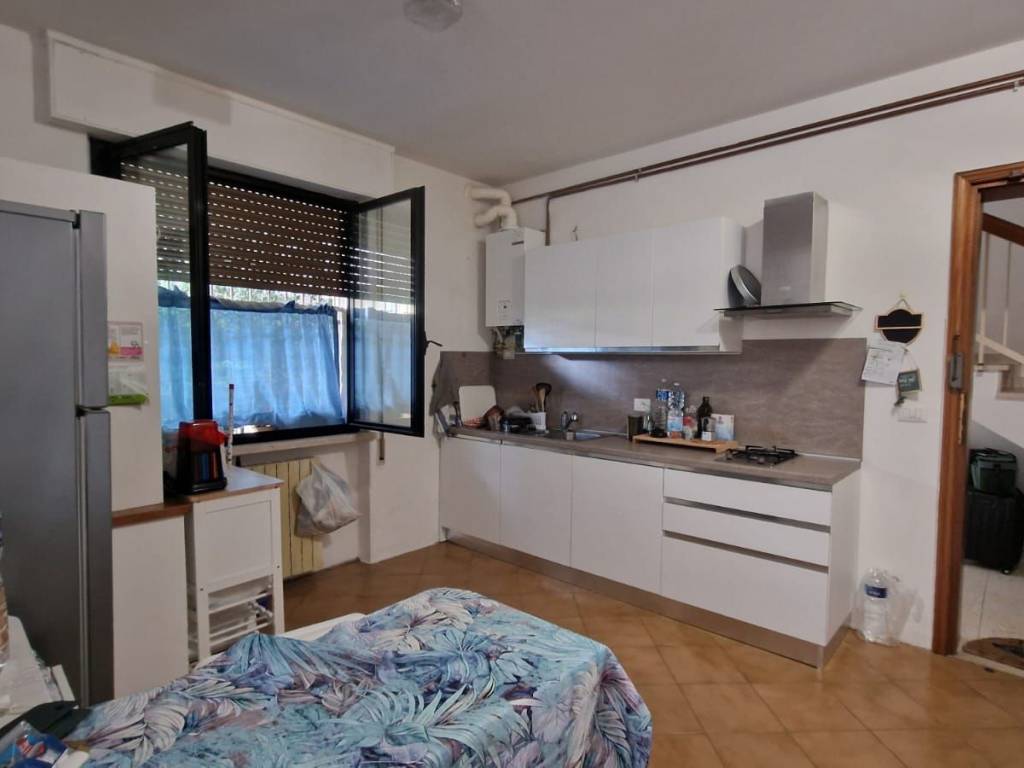appartamento in vendita a Viareggio in zona Don Bosco
