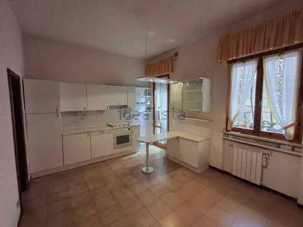 appartamento in vendita a Viareggio in zona Campo d'Aviazione