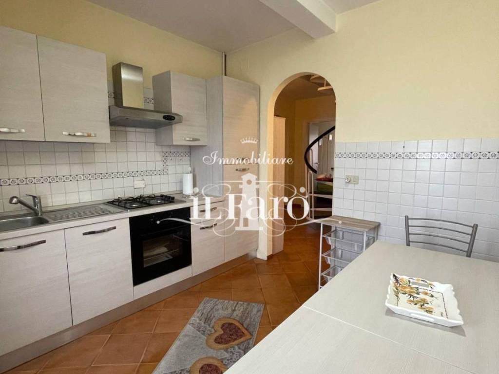 appartamento in vendita a Viareggio in zona Centro Storico